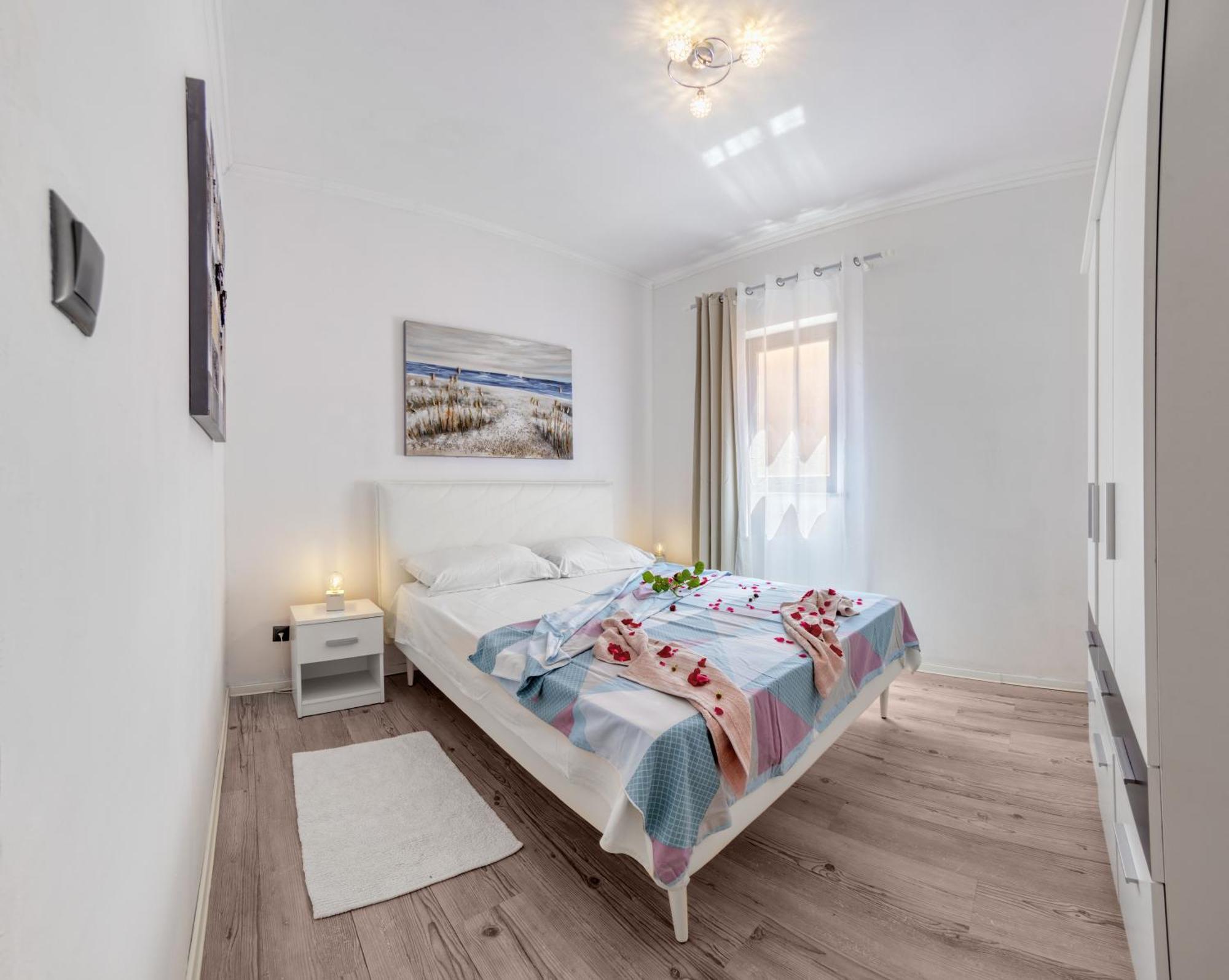 Charming House On The Beach And Deluxe Apartment Póla Szoba fotó